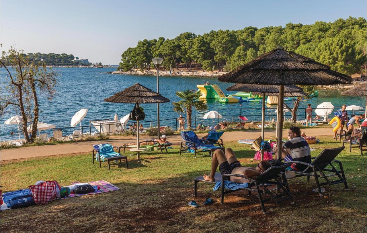 Pet Friendly Apartment In Porec With Wifi Bagian luar foto